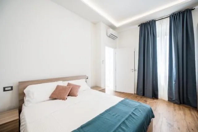 Apartment Smart Suite Milano Near Metro