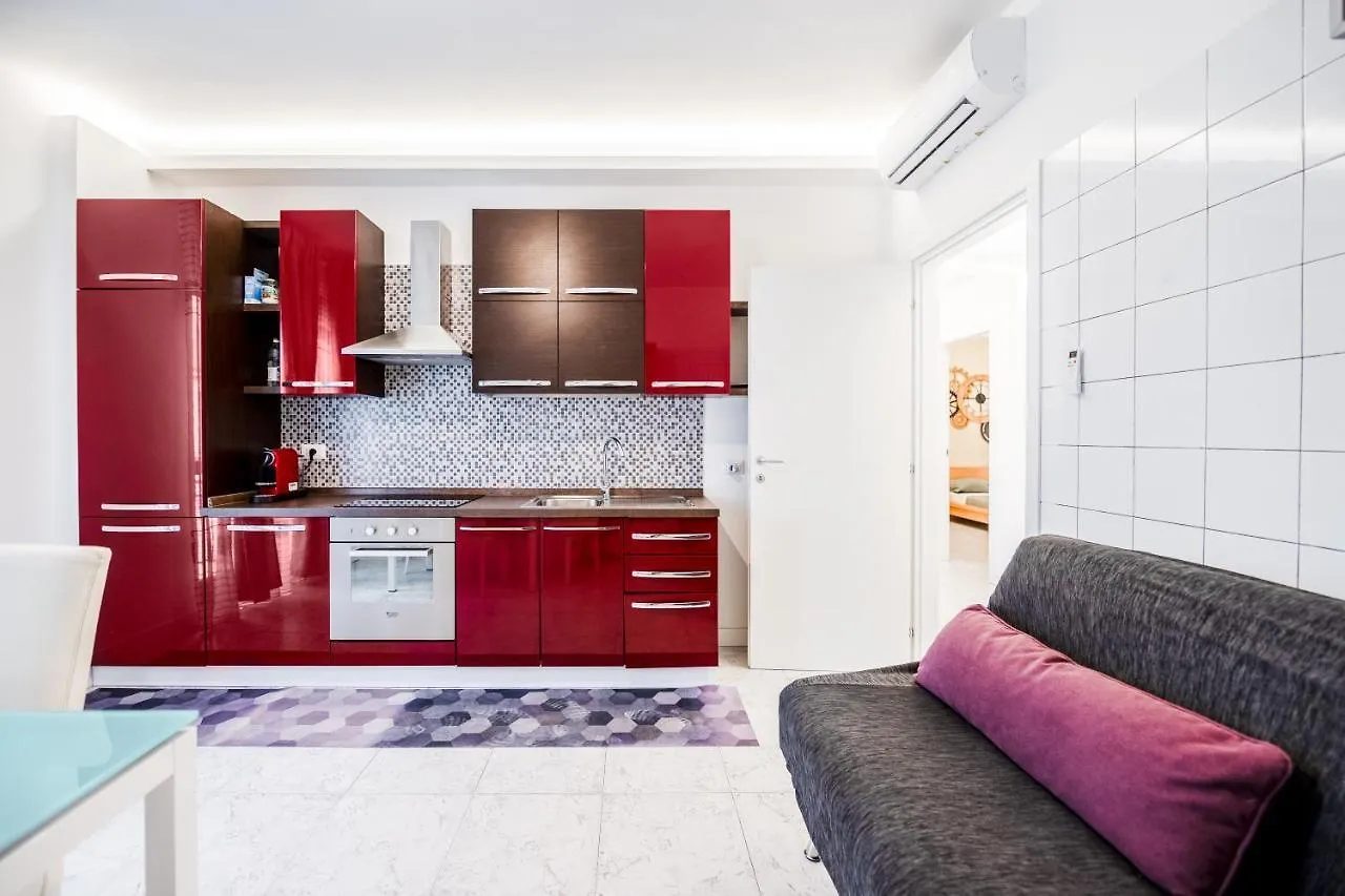 Smart Suite Milano Near Metro Italy