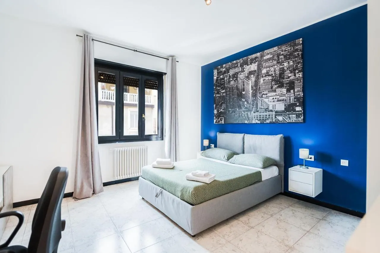 Smart Suite Milano Near Metro 0*, Milan Italy